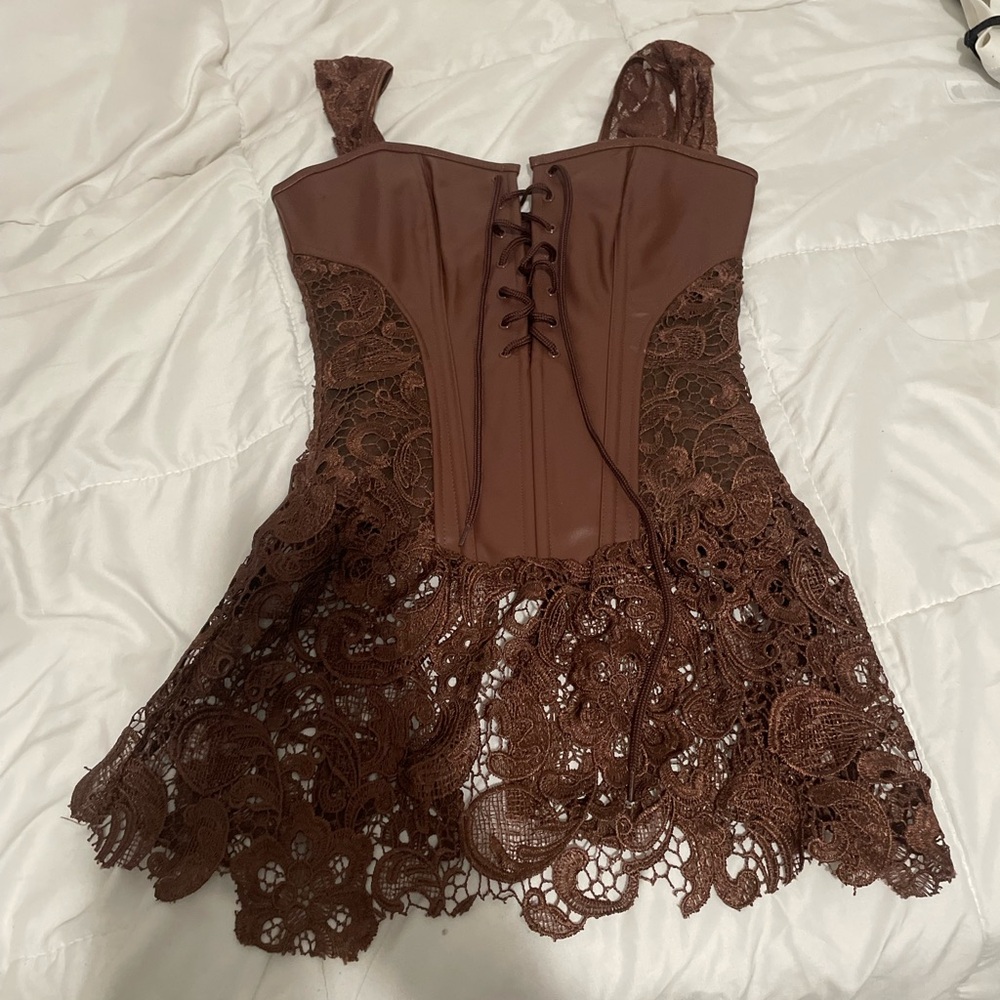 Elegant Brown Lace Dress